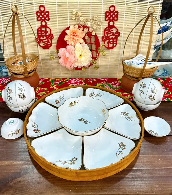 Bộ Bát Hoa Mặt Trời Men Trắng Vẽ Sen Vàng kim 24k- Gốm Bát Tràng Cao Cấp 0
