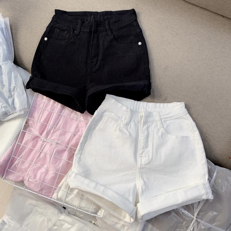 CO DÃN Quần short jean nữ phom ôm trơn cạp cao lai gấp màu trắng đen Pants MS022-013