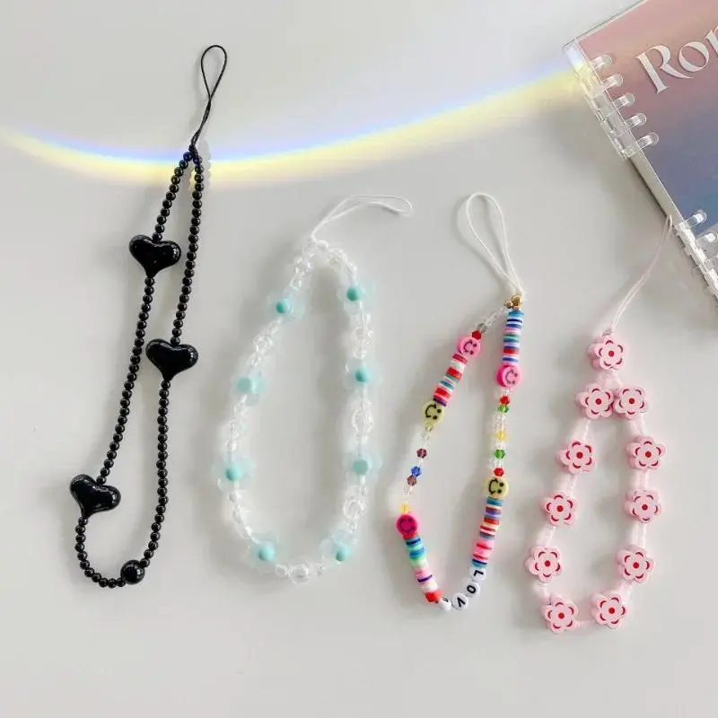 Mobile Phone Straps Charm Cute for IPhone Short Lanyard Hand Rope Kawaii Keychain Phone Strap Fashion Pendant