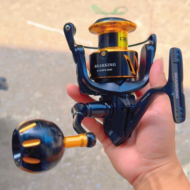 Máy Câu cá ,câu Biển Cao Cấp Black - Hawk  ( Ưng Đen ) Tay Quay Độ Bằng Kim Loại Siêu Đẹp Size 3000 4000 5000 6000 Fishing Bắt Cá Đi Câu