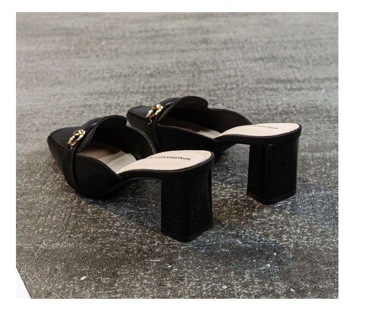 Product Introduction of Open-Toe Half Slippers for Women New French Style Square Toe Sandals Off-White Chunky Heel High Heel Sandals 3