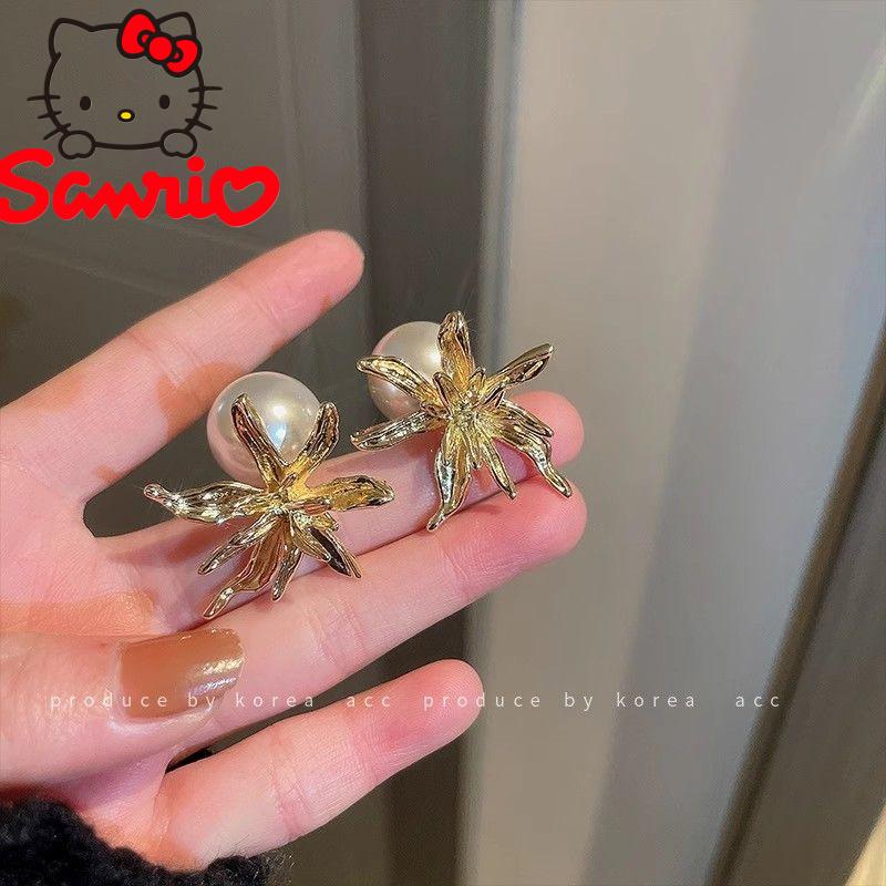Silver Needle Pearl Flower Two-Way Earrings Korean Niche Design Retro Stud Simple Versatile Earrings for Women 1