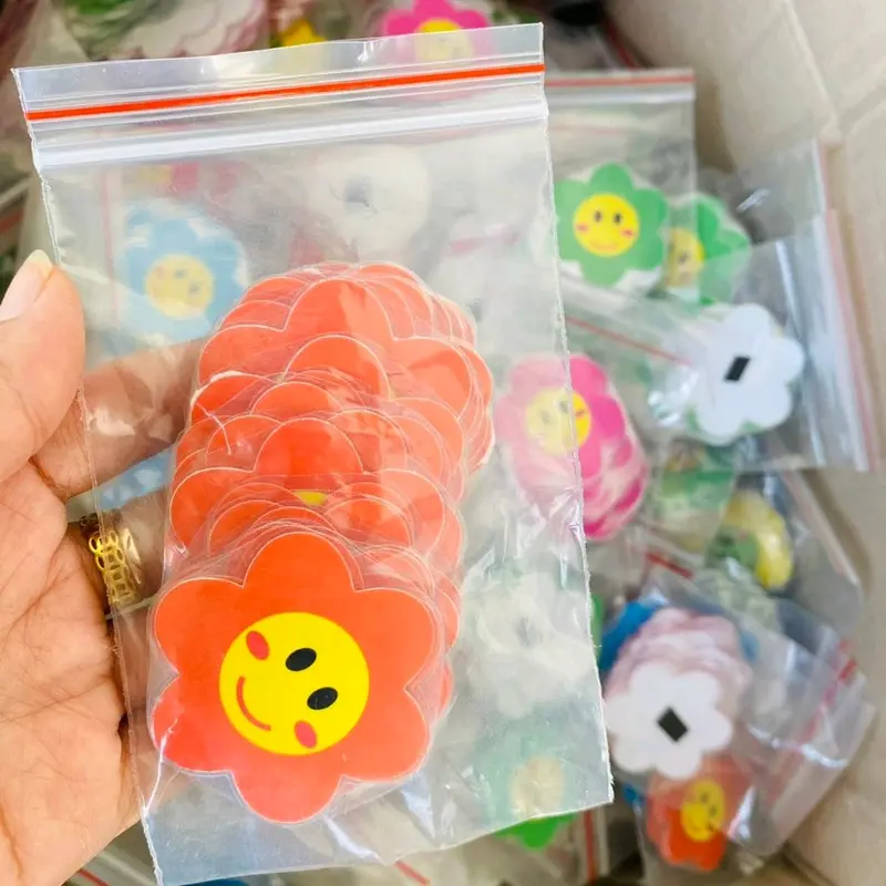 Combo 20 Hoa Nam Châm 5cm ép Plastic dùng để tích điểm khen thưởng và dạy học 4