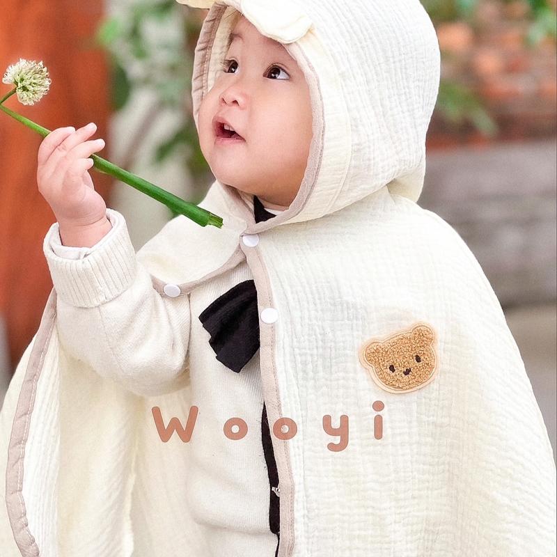 ÁO CHOÀNG NẮNG XÔ MUSLIN ĐÍNH GẤU XÙ -WOOYI 0