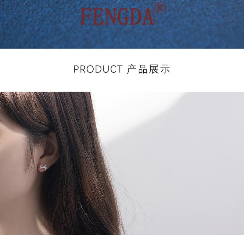 Product Introduction of Cod Bow Stud Earrings Simple Cute Cutout Earrings  MLER585 Gold 17