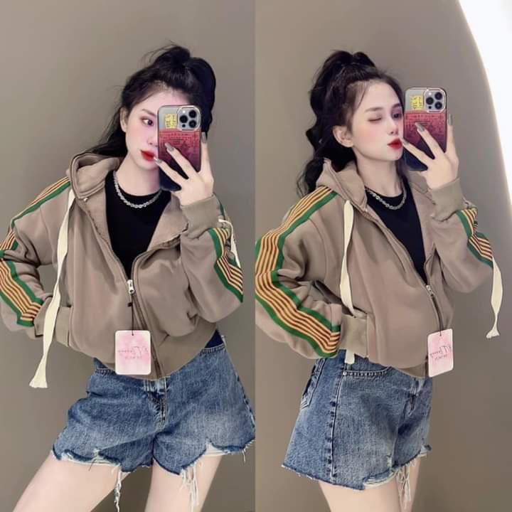 Áo khoác nỉ form lửng sọc tay có nón hai túi trong, áo khoác nữ có sọc form 38-65kg mặc đẹp