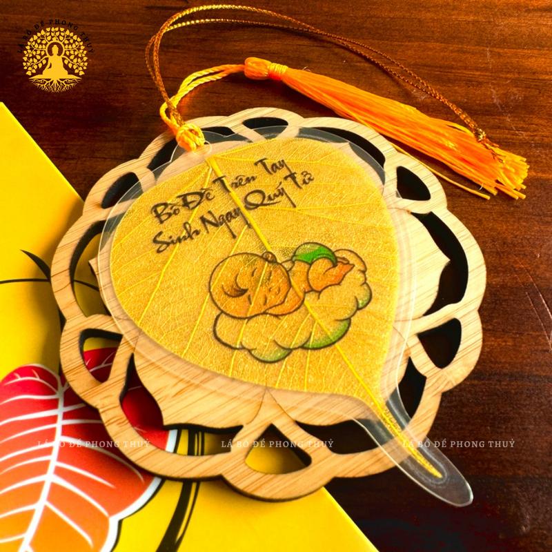 [Tặng Bao Lì Xì Lộc] Lá Bồ Đề Thư Pháp Chữ "QUÝ TỬ" Để Ốp Lưng Điện Thoại, Bỏ Ví/Bóp, Treo Xe, Decor,...