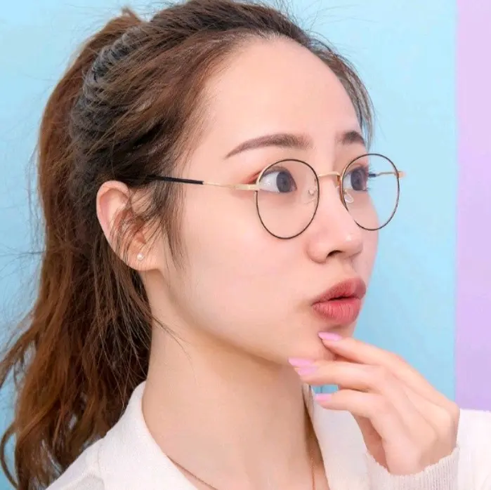 Kacamata Minus -0.50 s/d -4.00 Frame Titanium Model Oval Korean Style Kacamata Rabun Jauh Unisex
