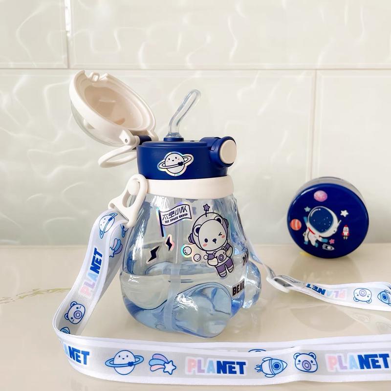 Product Introduction of Bình uống nước phi hành gia 700ml hottrend, cốc uống nước cao cấp có nắp mở kèm ống hút silicon an toàn 2