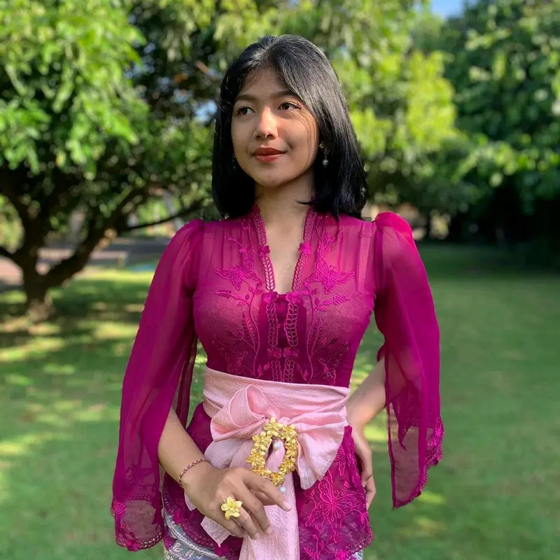Kebaya Jadi Bordir Tangan Pecah || Kebaya Adat Bali Modern || Kebaya Adat Bali Kekinian || Kebaya Adat Bali Murah 0