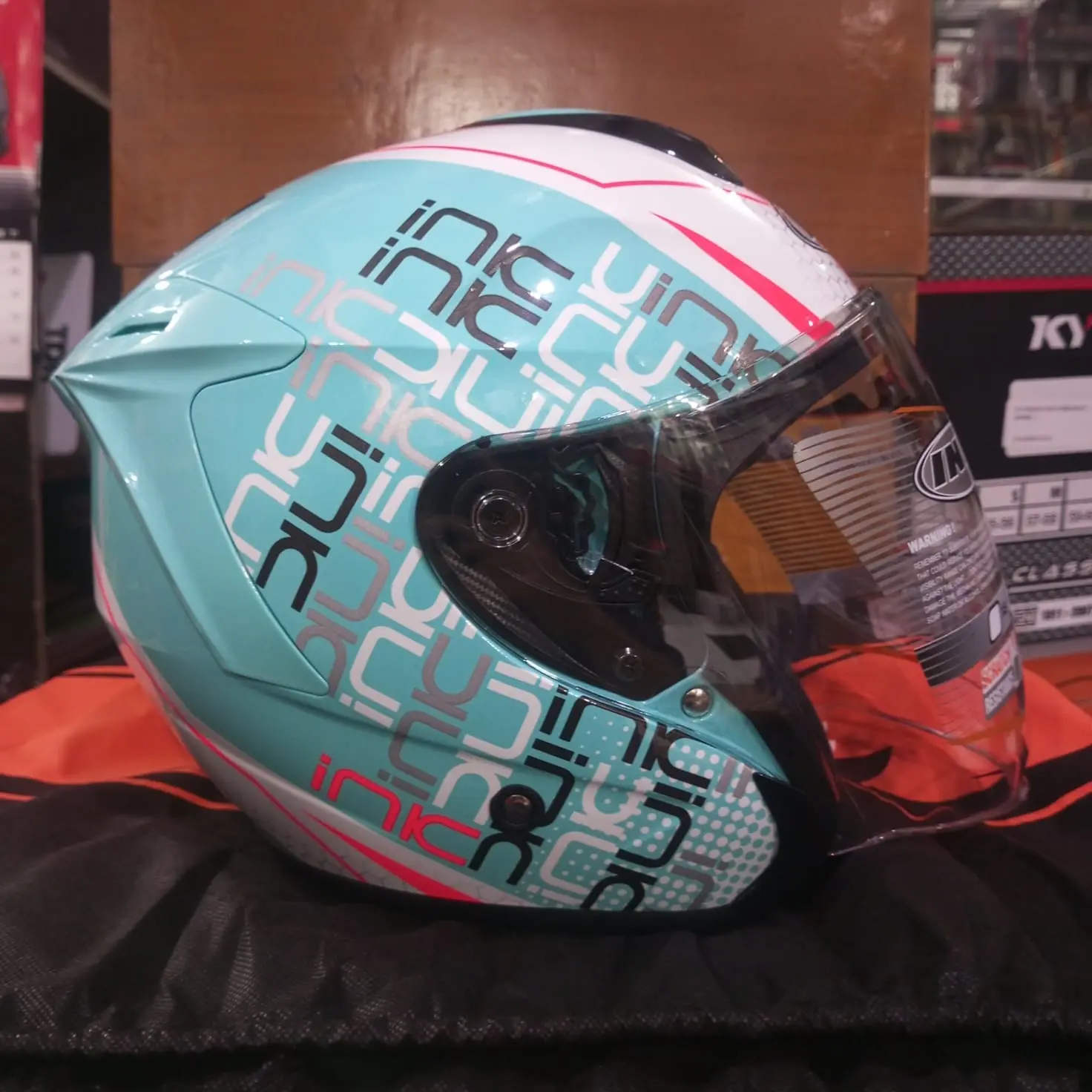 Helm INK Dynamic Seri 4 Aqua Blue/Fuxia Fluo Original