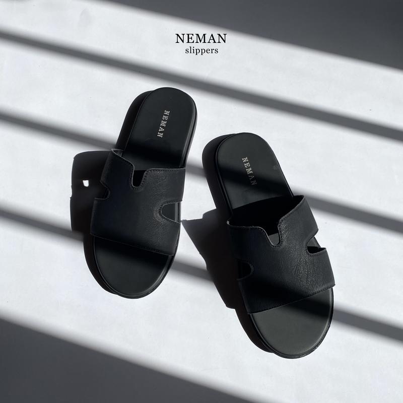 Product Introduction of Dép Quai Ngang Chữ K NEMAN, Khâu Quai Xuyên Đế, Quai Da Microfiber Không Nổ MS21 Cao Su Đế Bằng DéP 16