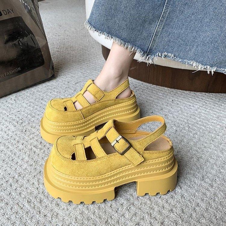 Dép Đế Xuồng, JINxCHOY, Chiều Cao Gót 7Cm, Thời Trang, Thường Ngày, Thích Hợp Cho Các Hoạt Động Ngoài Trời, Không Trơn Trượt, Chống Mài Mòn, Thoáng Khí, Thiết Kế khoét lỗ, Hàng Mới Về Mùa Hè, SS24