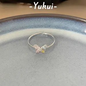 [Yukui]Cincin jari telunjuk dengan motif pita warna warni cincin permata berlubang berbentuk sayap untuk wanita cincin pelajar B206