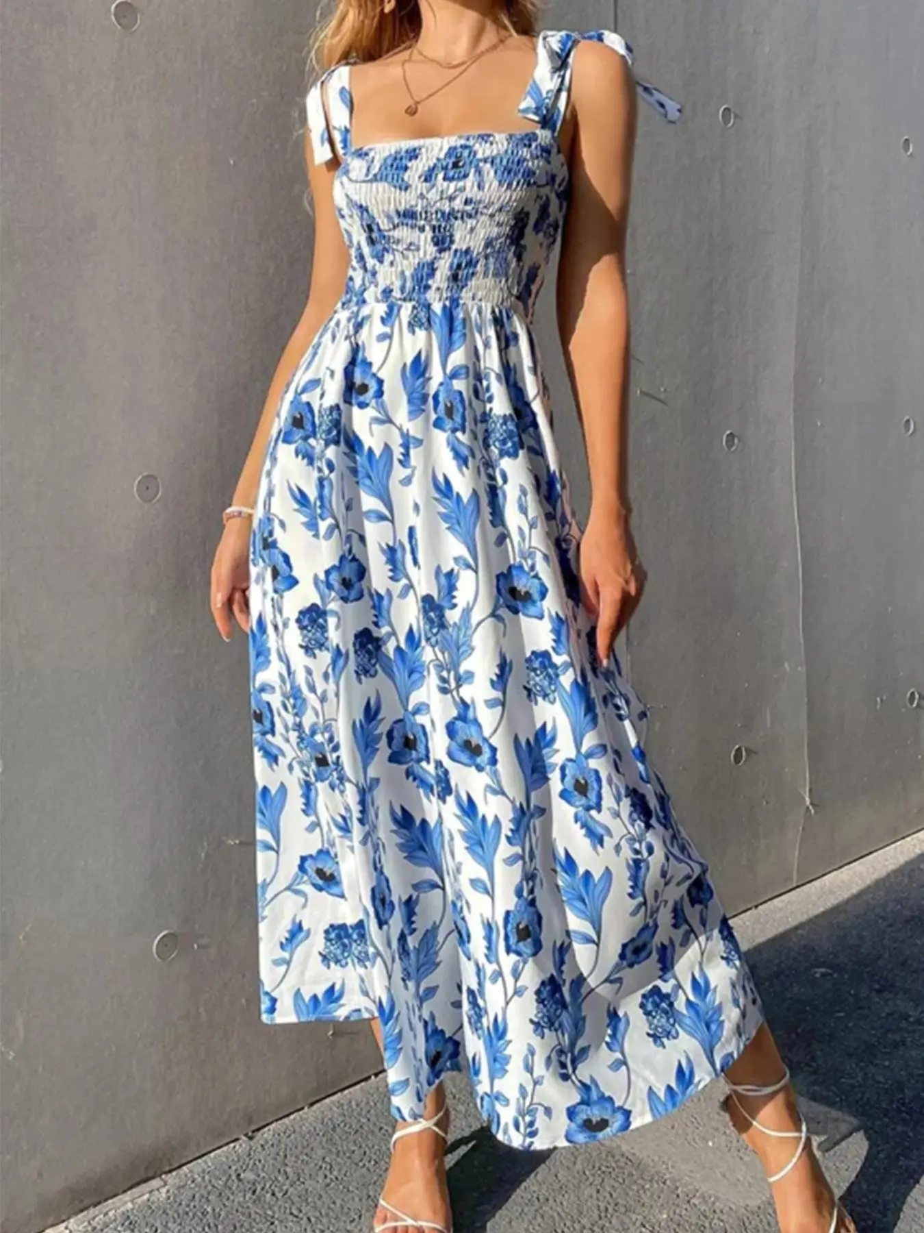 Women's Floral Print Knot Shoulder Shirred A Line Dress, Summer Clothes Women, Elegant Square Neck Long Dress for Beach Holiday Vacation, Summer Outfits 2024
