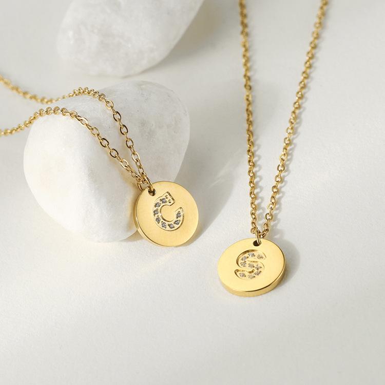 Product Introduction of European and American Fashion Personalized Pendant 26 Letters Stainless Steel Clavicle Chain Necklace 8