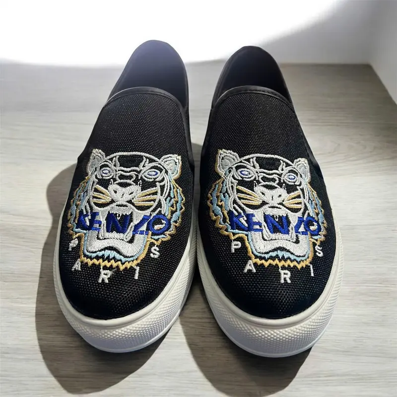 Giày Slipon Karl - Giày lười hình hoạ tiết thêu full size, giày thể thao nam phù hợp đi học đi chơi - Hottrend 2