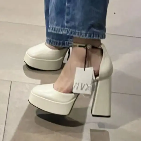 Giày Cao Gót Cho Nữ, Xăng Đan Barbie Có Gót Chunky, Đế Xuồng, Khóa Mũi, Hộp, Mới 7