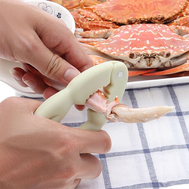 Product Introduction of Kìm kẹp bấm càng cua, ghẹ, tách các loại vỏ hạt cứng nhỏ gọn, tiện lợi chất liệu nhựa an toàn 4