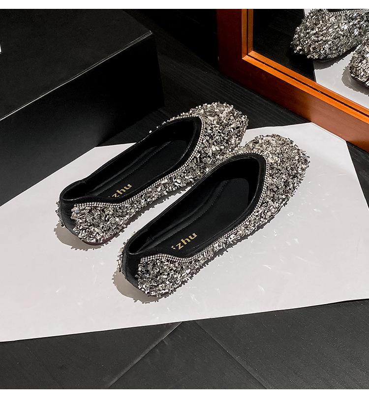 Product Introduction of 2025 new fashionable low heeled M ü ller women's shoes, with diamond studded decorative pointed single shoes, avant-garde design, simple, luxurious, comfortable, suitable for commuting, outdoor activities, etc 12