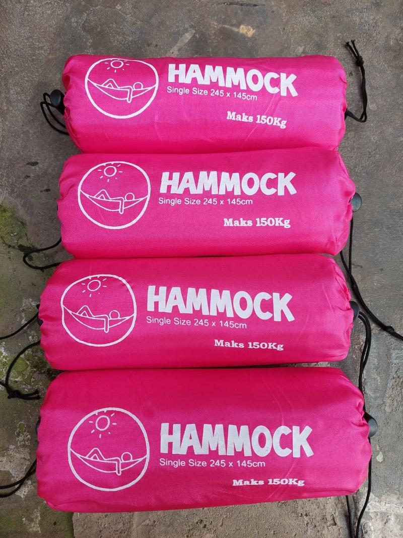Product Introduction of HAMMOCK MATAHARI GOLD OUTDOOR ADVENTURE SIZE 245X145CM +2PCS TALI HAMMOCK Camping Gantung 5