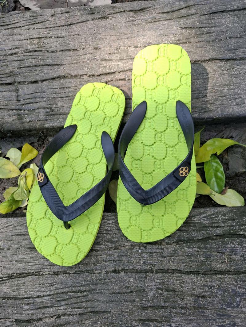 Product Introduction of Dép Kẹp Nam Đế Hoa Văn Cao Su Dẻo Mềm Size 38-43 - Đế Bằng 10
