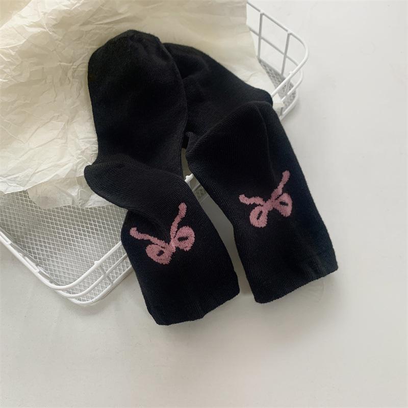 Product Introduction of Sweet Bow Socks Female Japanese Solid Color Black And White Gray Bow Gentle Girls Versatile Cute Ballet Tube 13