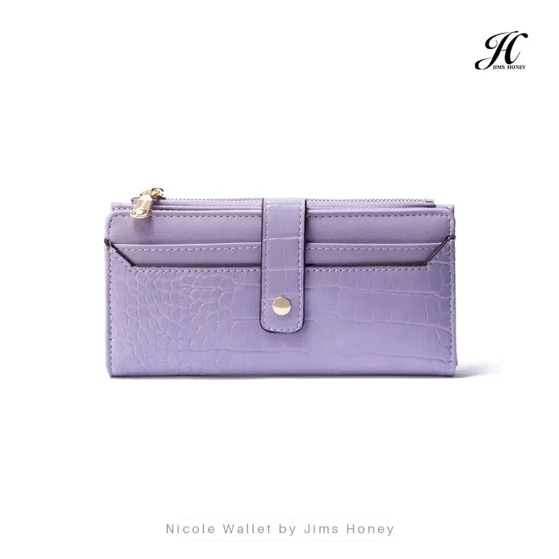 NICOLE WALLET JIMSHONEY 5