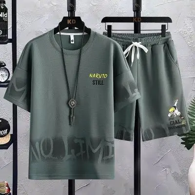 ชุดฤดูร้อน เสื้อยืดแขนสั้น ทรงหลวม สไตล์เกาหลี แฟชั่น เสื้อยืดแขนสั้น ครึ่งแขน 5 กางเกงขาสั้น ชุดสองชิ้น สำหรับผู้ชาย