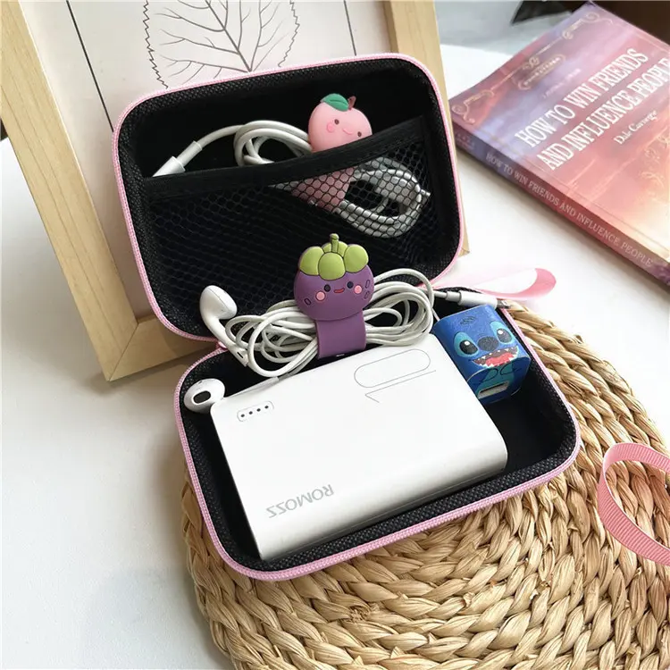Túi lưu trữ, Thiết kế Hello Kitty, Kích thước nhỏ, Thích hợp cho son môi, cáp dữ liệu, tai nghe, Cầm Tay Lý Tưởng cho du lịch 2