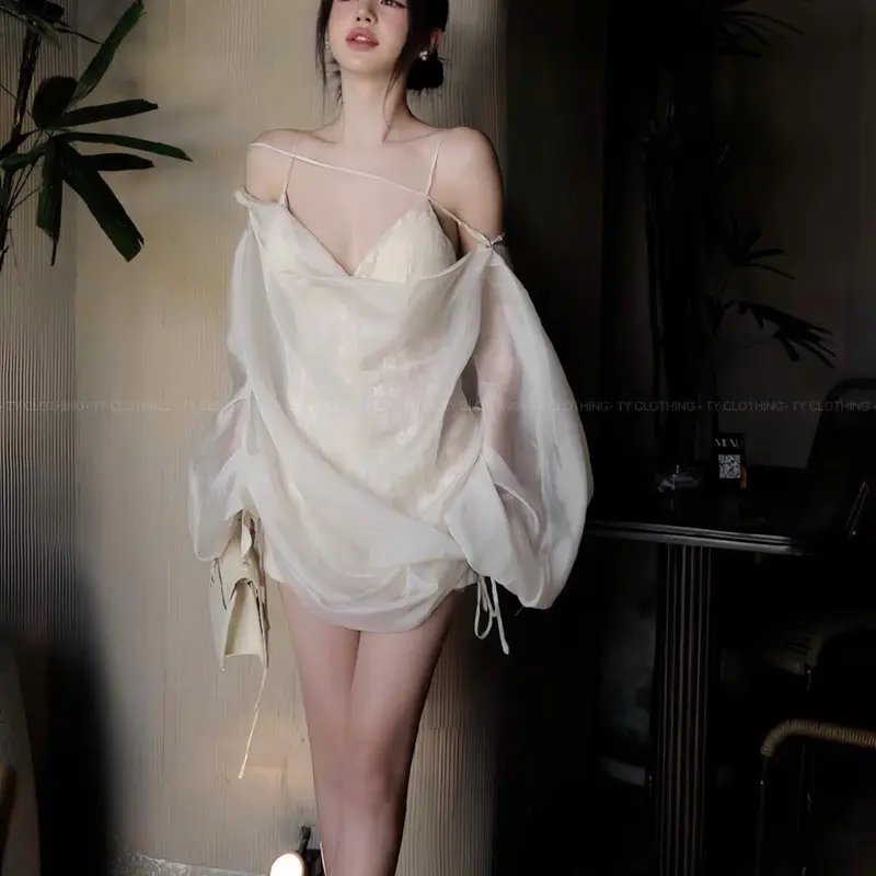 ￼[BeebeeStore] Set jumpsuit hai dây ren phối đầm lụa rút thân quyến rũ Nữ Women 2