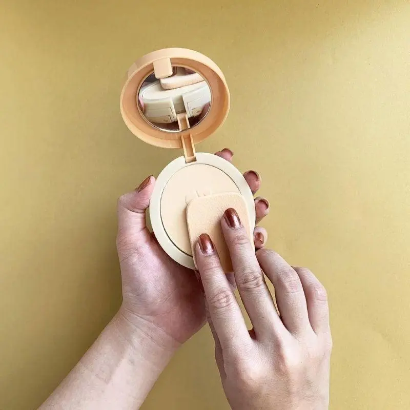 K - IMPLORA | BEDAK SEULUTTU 3IN1 Compact Powder Wajah 2