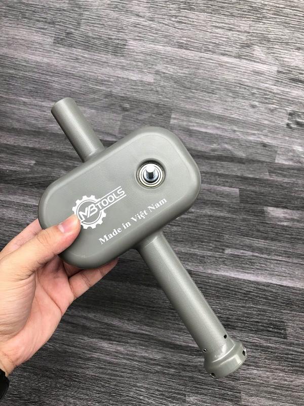 Dụng cụ hỗ trợ luồng dây điện từ máy khoan MBT-MLD01/ màu xám/ chất liệu nhựa ABS/ dùng để kéo dây điện âm tường