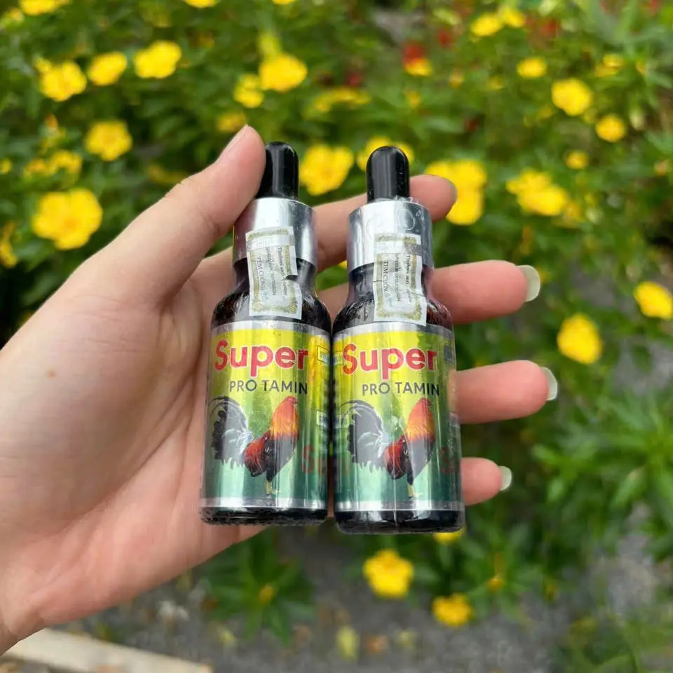 Super protamin nuôi gà nhát không cự , gà chế độ , gà tơ không sung , kích thích thèm ăn , sung , tỉnh táo tăng nước máu , tăng cơ bóng lông, đẩy nhanh phát triển khung xương