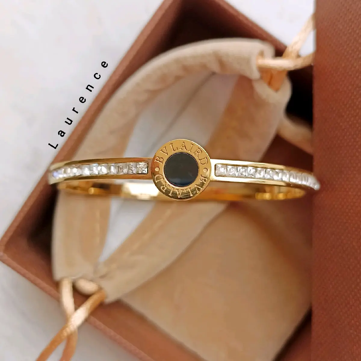 Laurence -Stainless Jewerly Korean Roman Bangle Gelang Bangle Zyrconia Diamond 051