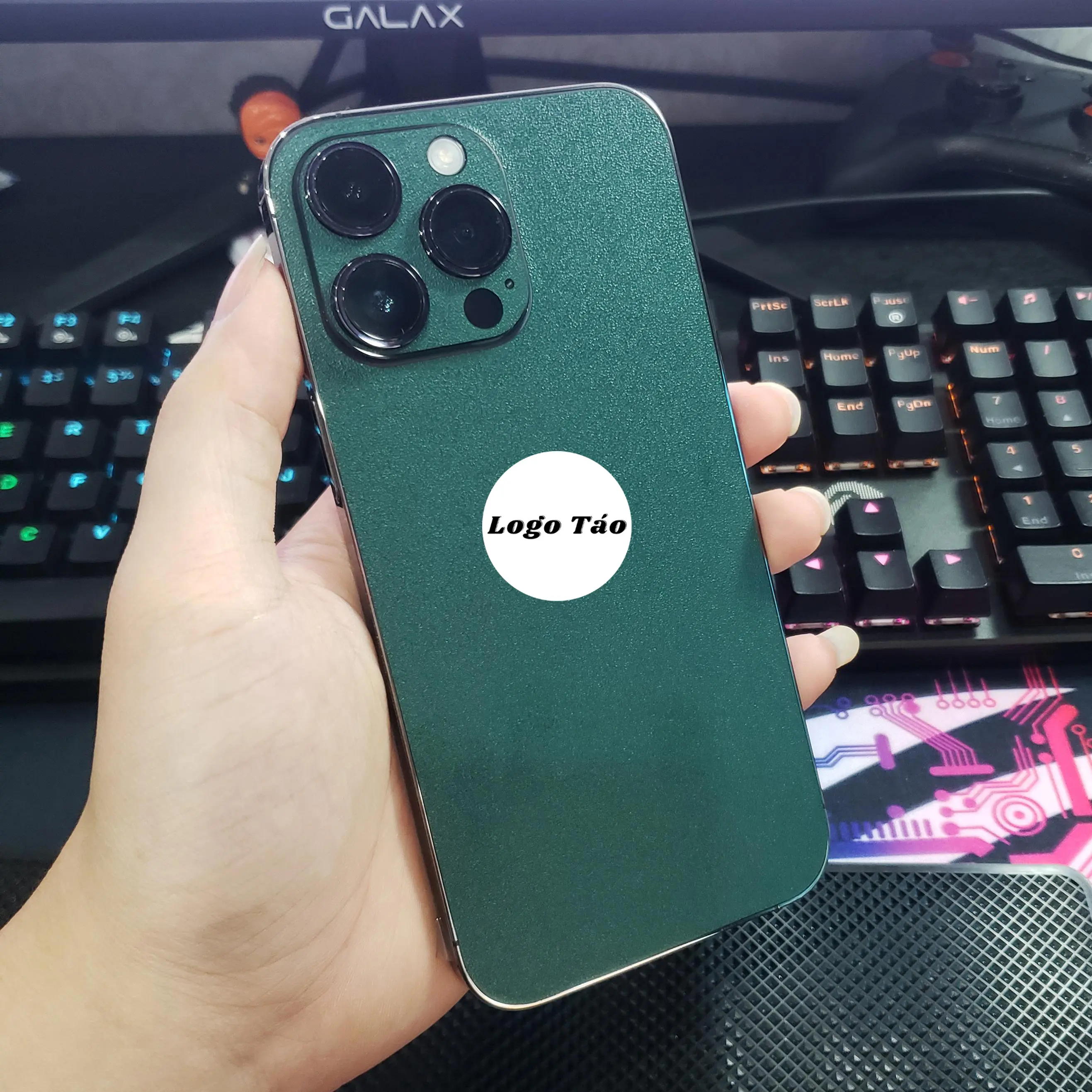 Miếng dán skin nhám màu Iphone 15promax 14 Pro Max 13 Promax 13Pro 13 12 Promax 12 Pro 12 11 Promax 11Pro 11 Xsmax Xs X 78plus