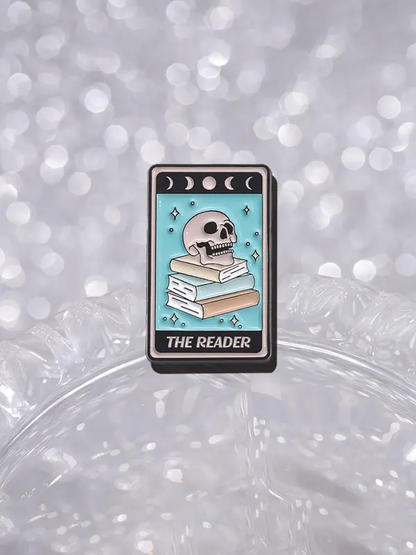 Creative Skull & Book Pattern Brooch, Fashion Alloy Badge for Daily Clothing Decor, Trendy All-match & Exquisite Brooch for Birthday Gift 3