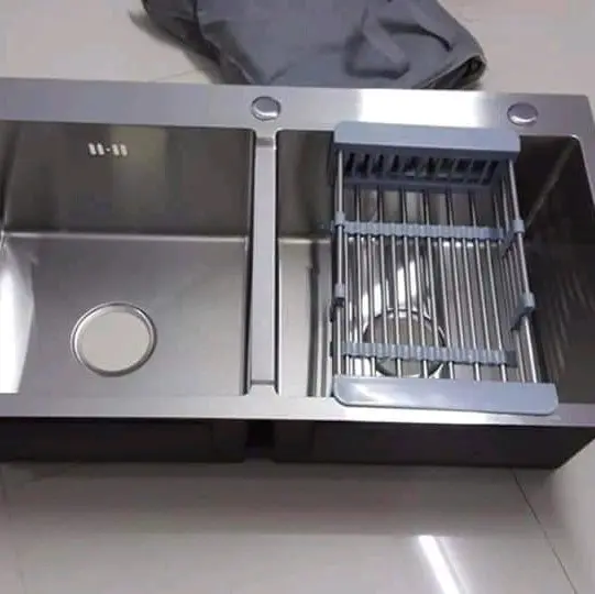 Chậu rửa chén inox 304 chưa bao gồm vòi và bộ xã 2 hộc ( KT 82x45) 0