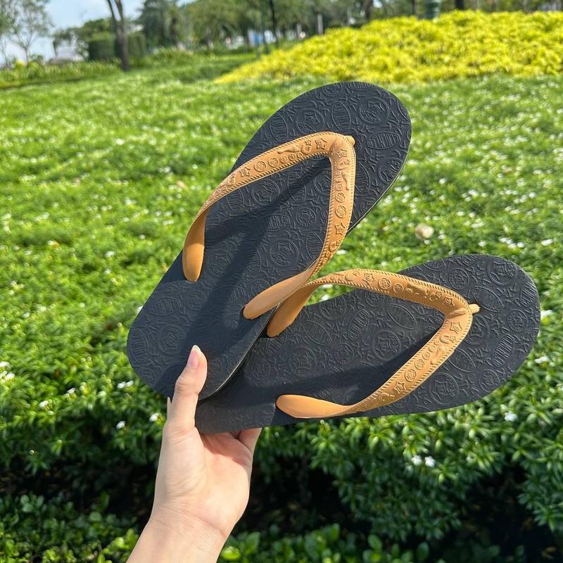 Dép lào thái lan đế màu Đen quai màu Vàng, dép dùng mang đi du lịch, mang trong nhà, chất liệu dép được làm bằng cao su 3
