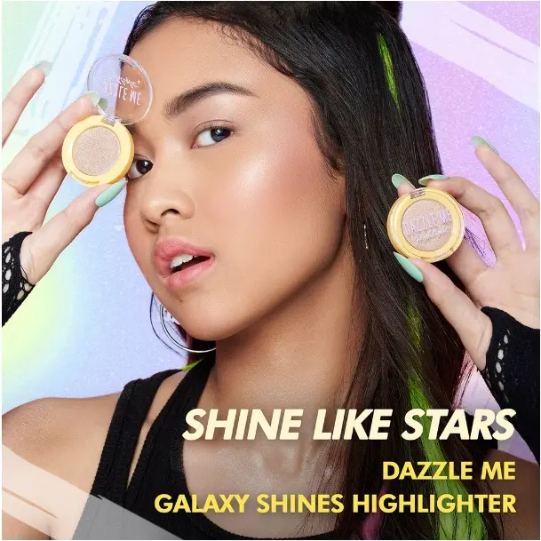 𝐒𝐡𝐞𝐁𝐞𝐚𝐮𝐭𝐲 ❣   DAZZLE ME Galaxy Shines Highlight | Silky Smooth High Glow Highlighter 1