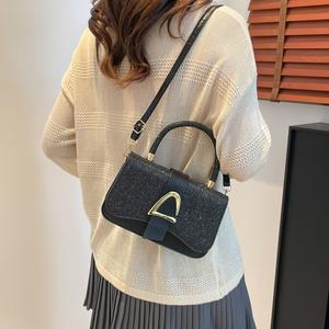 High-end Texture Light Luxury Niche Small Square Bag Retro Simple Fashion Personality Casual New Crossbody Bag