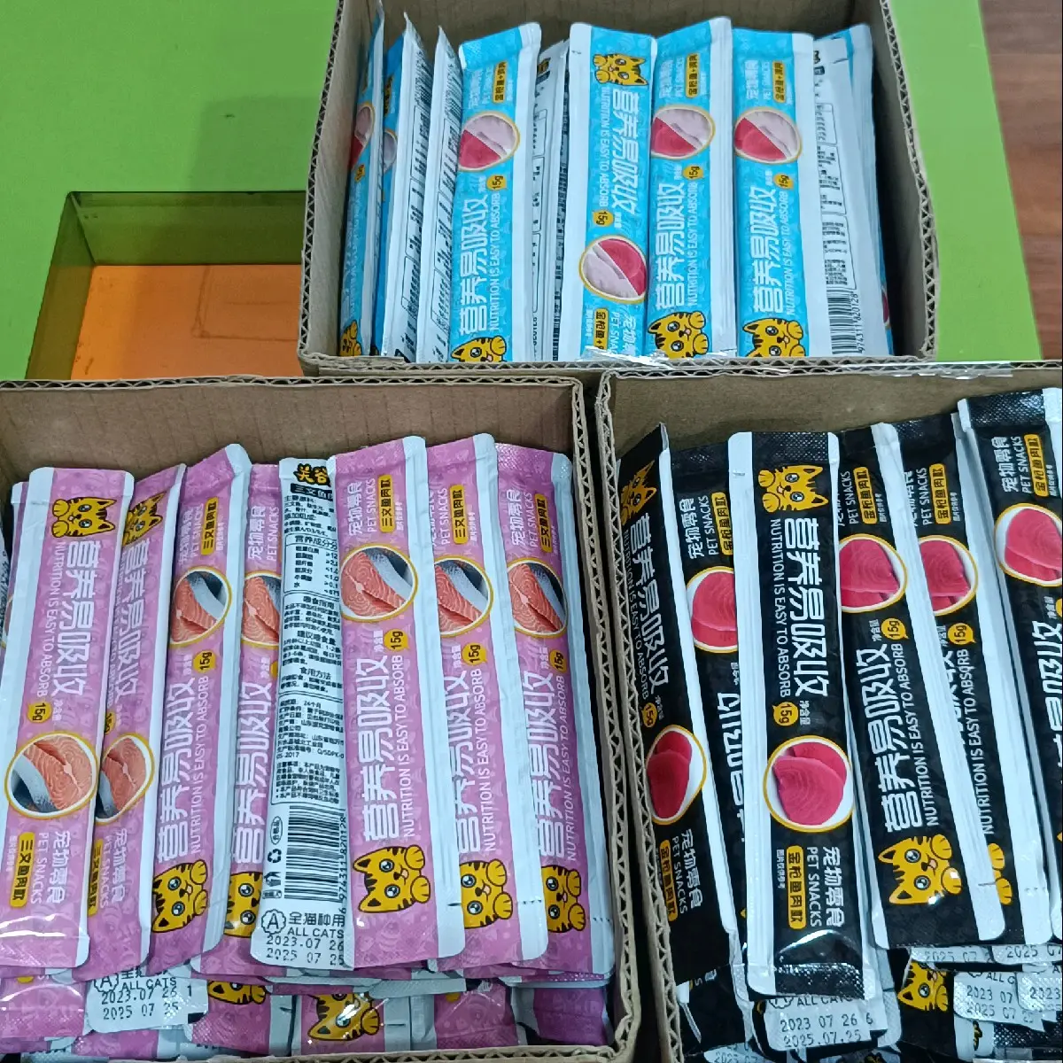 Snack kucing premium 10rb dapat 6 pcs
