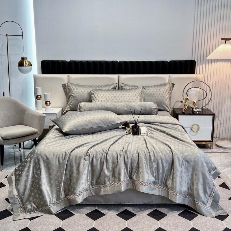 Bộ chăn ga gối lụa vân chìm LV chăn trần hè thu sang trọng 5món