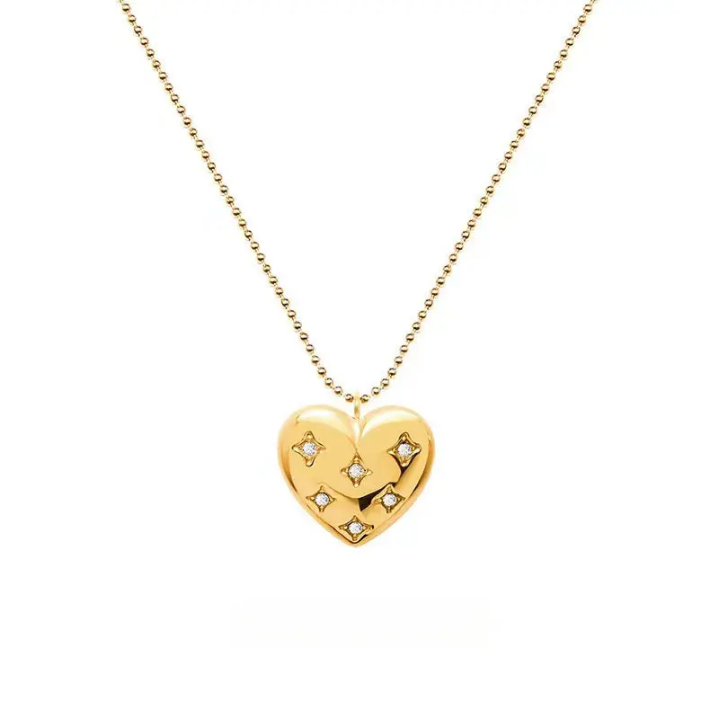 Titanium Steel Necklace Love Necklace Female Light Luxury Minority Retro Diamonds Peach Heart Clavicle Chain