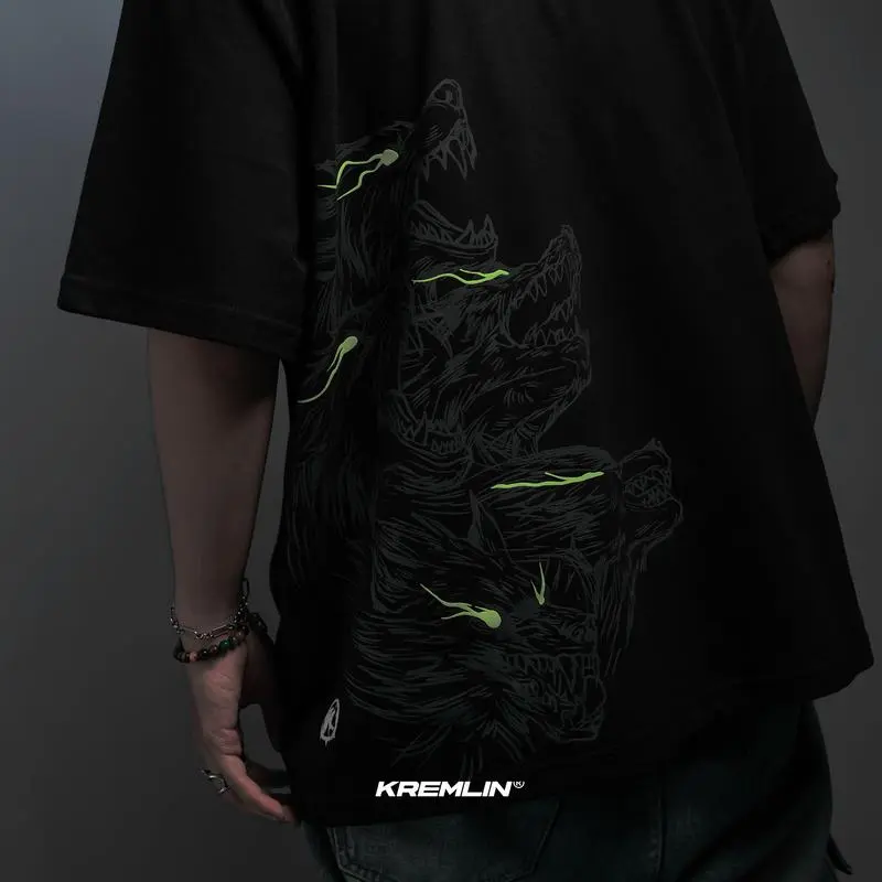 KREMLIN T-Shirt Oversized Relaxed Fit Hitam Glow in the Dark - Chimera, 100% Katun Combed, Desain Unik 7