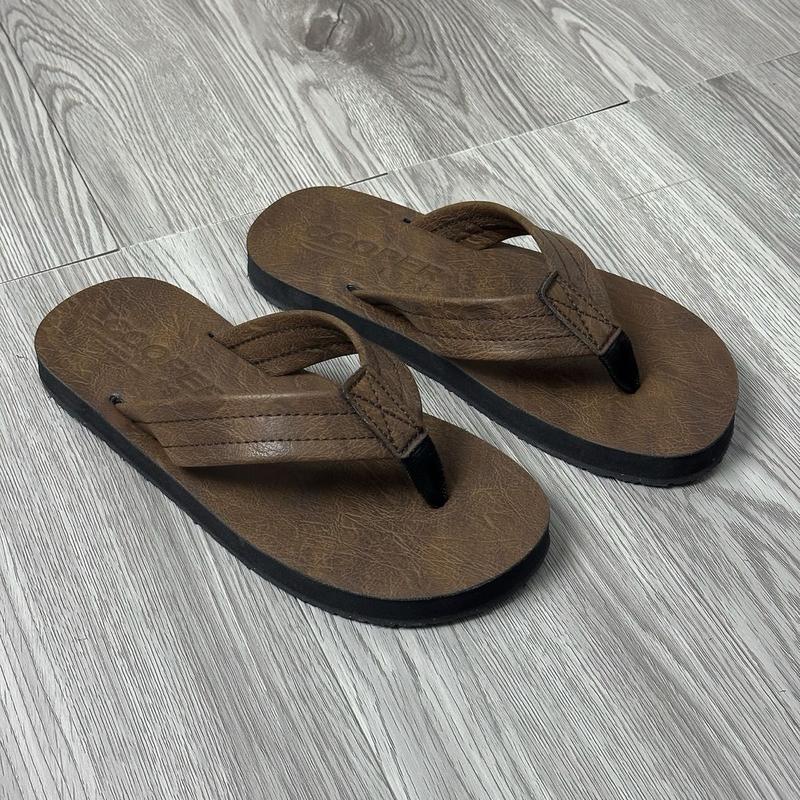 Dép Xỏ Ngón Làm Bằng Chất Liệu Da Cao Cấp,Đế Cao Su Nguyên Khối, Mặt Da Bền Bỉ sanpham moi Nam DéP