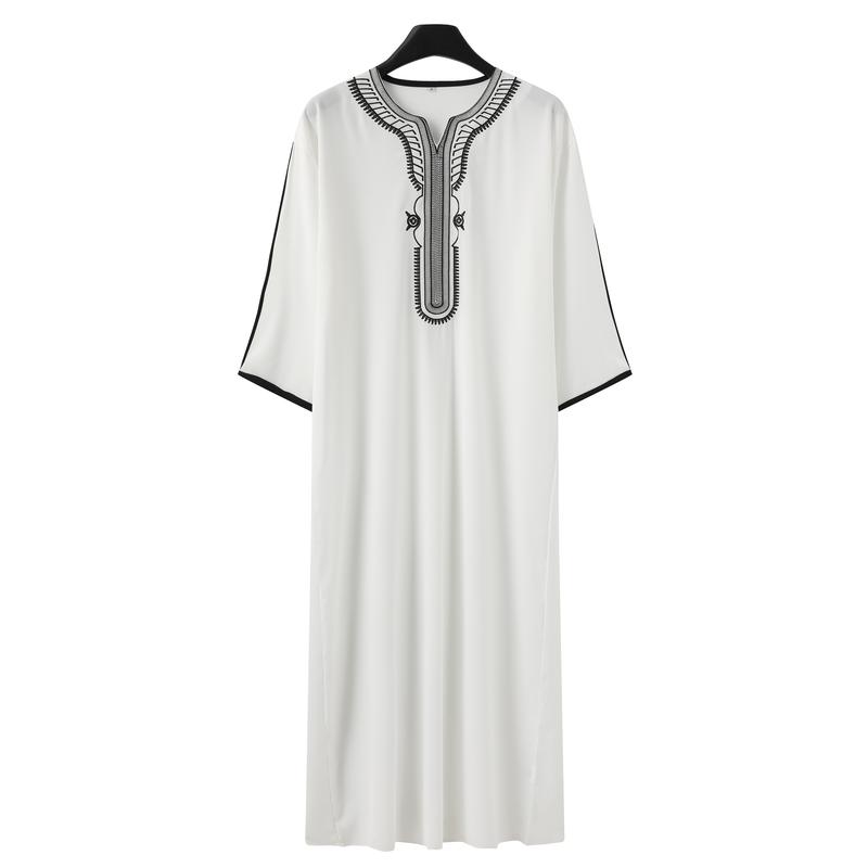Product Introduction of New Islamic Men's Short Sleeve Embroidered Moroccan Loose Ethnic Style Arabic Robe 4