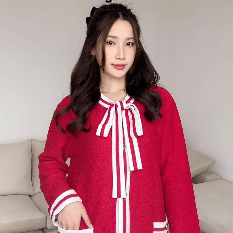 TINGOAN - Áo len xù cardigan đỏ buộc nơ cổ BARBIE HEART CARDIGAN/RD