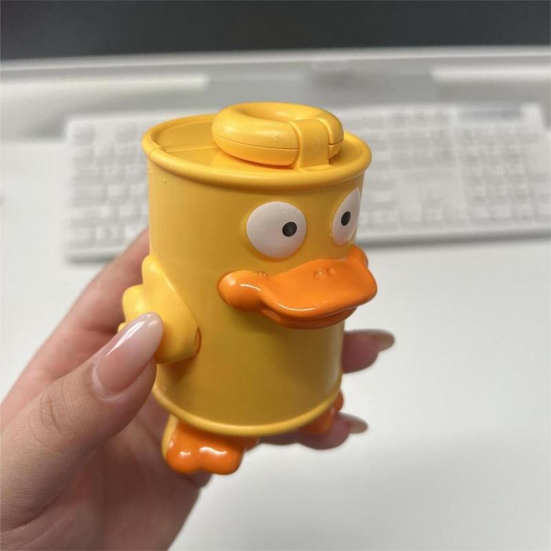 Product Introduction of 【Ready】Mainan Air Duck Muncrat Air / Tempat Alat Tulis Kartun  Semprotan  Air  Water   Mainan Anak  Air dengan 25
