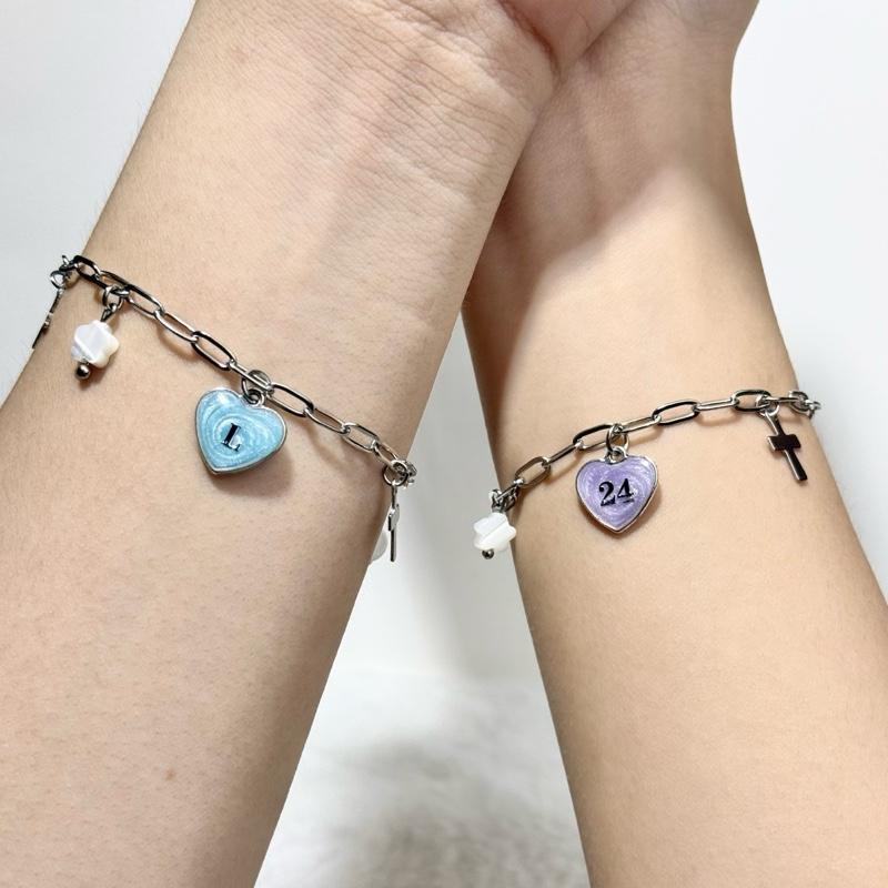 Vòng Tay Khắc Chữ Titanium Không Đen Gỉ Pirii 1